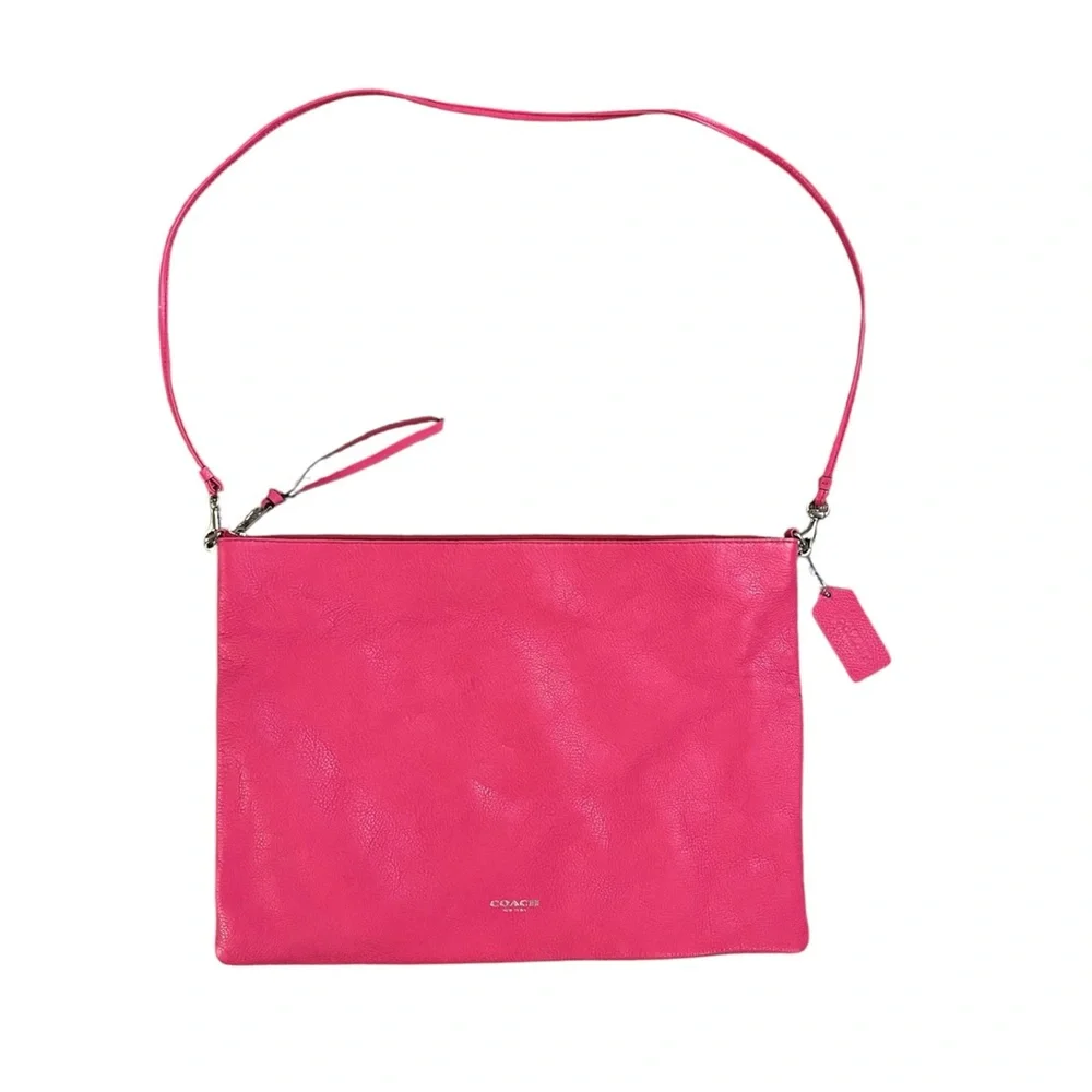 Coach Pink Portfolio Style Leather Purse Luxury Feminine Boho Chic Designer Cute